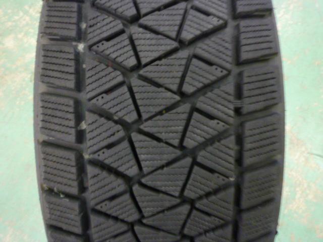 棚D NI2103-8025 BRIDGESTONE BLIZZAK DM-V2 1本