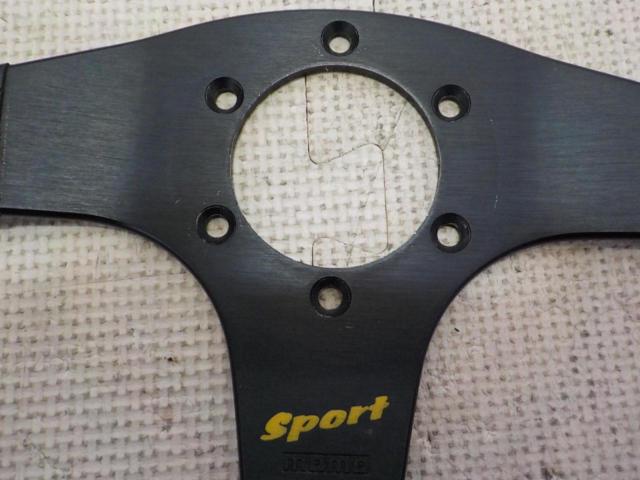 MOMO SPORT ステアリング TYP D35