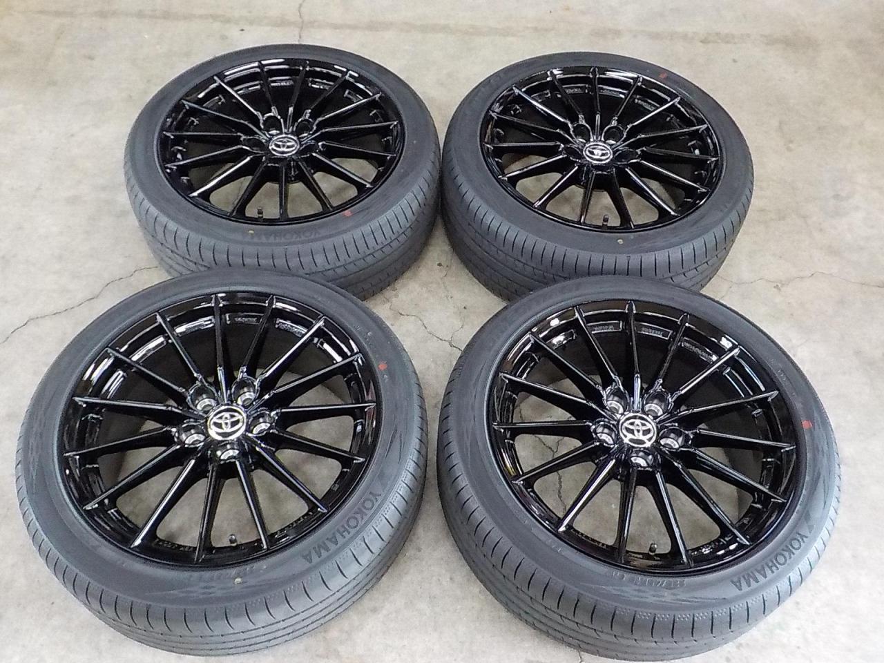 トヨタ(TOYOTA) GRヤリス純正ホイール(ENKEI製) + YOKOHAMA BluEarth 