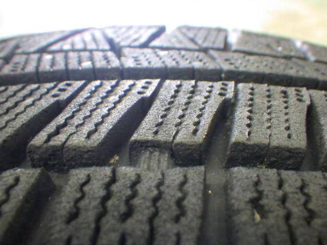 weds(ウェッズ) Treffer(トレファー) Treffer-CS (4HOLE)  + BRIDGESTONE(ブリヂストン) BLIZZAK REVO GZ