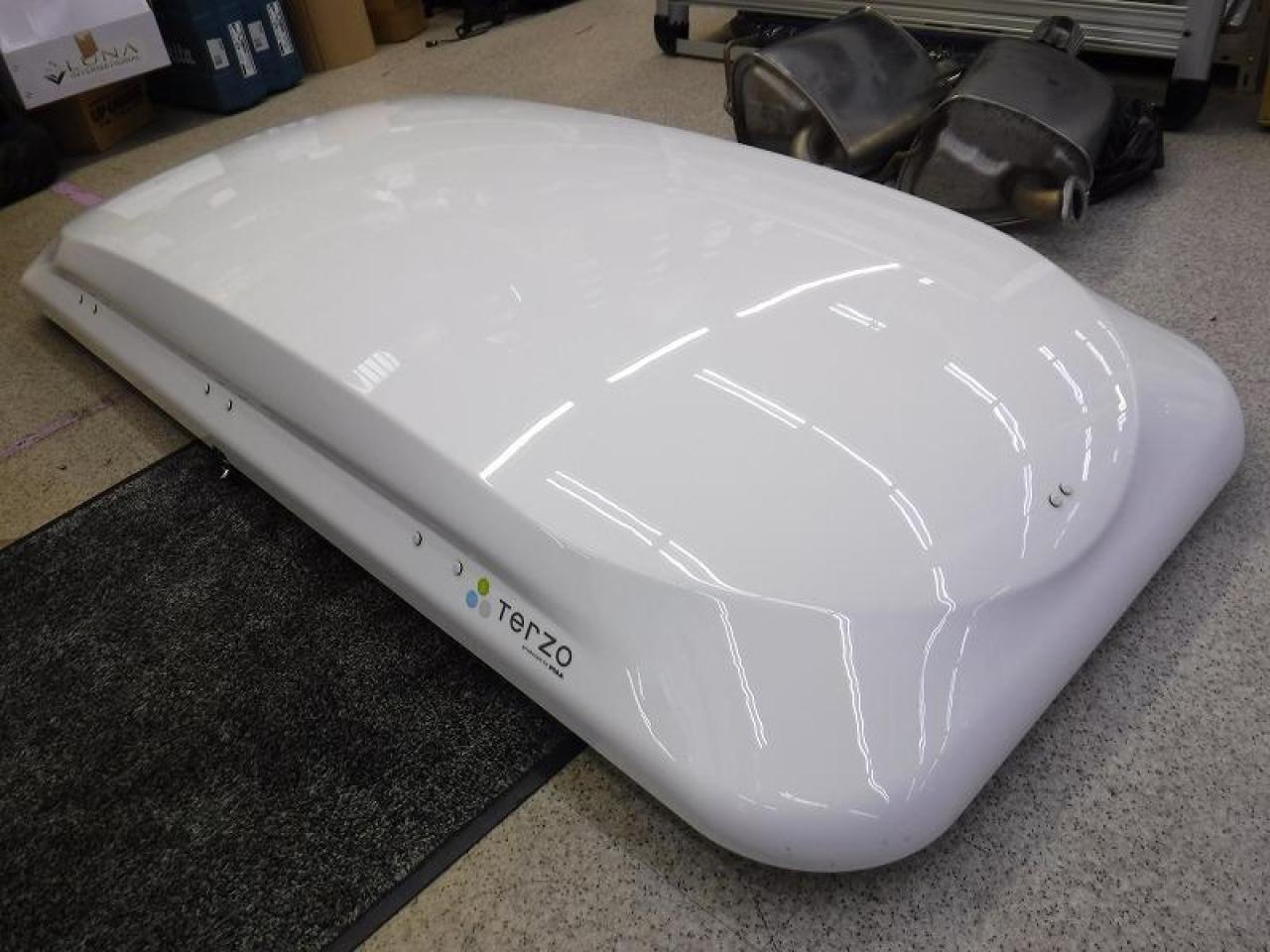 神戸市手渡し中古品TERZO テルッツォ ルーフボックス 【公式通販】