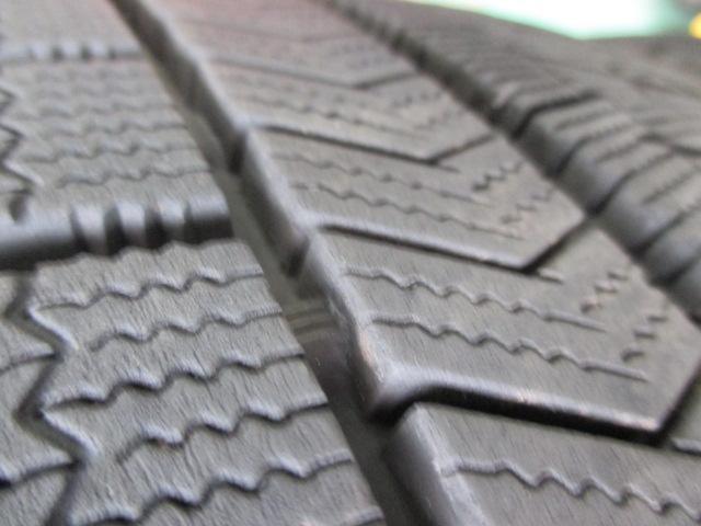 BRIDGESTONE(ブリヂストン) BALMINUM(バルミナ) TR10  + BRIDGESTONE(ブリヂストン) BLIZZAK VRX 4本セット