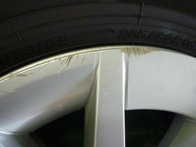 トヨタ純正(TOYOTA)  プリウスα純正  + YOKOHAMA(ヨコハマ) iceGUARD iG60