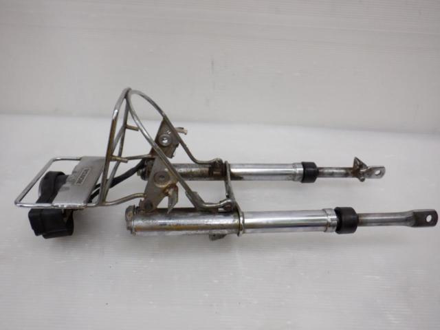 キャリア歪み有りHONDA 純正フロントフォーク フロントキャリア･メーター付き ゴリラ