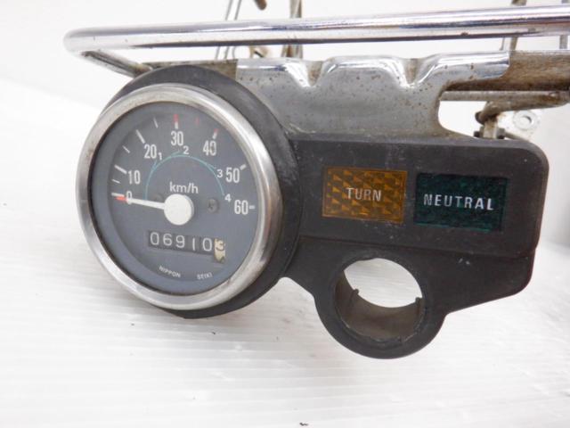 キャリア歪み有りHONDA 純正フロントフォーク フロントキャリア･メーター付き ゴリラ