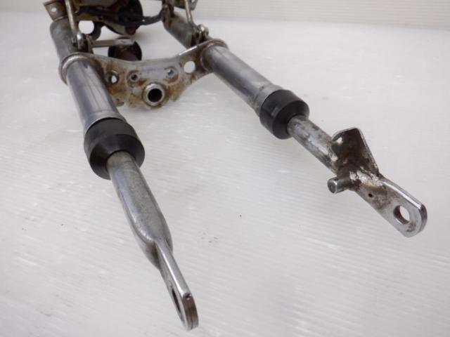 キャリア歪み有りHONDA 純正フロントフォーク フロントキャリア･メーター付き ゴリラ