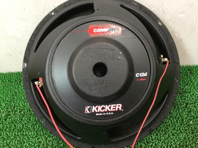 Kickerスピーカー12c （KICKER Competition 12c のパーツレビュー 