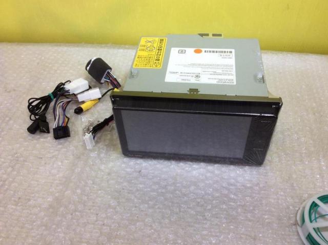 ダイハツ純正(DAIHATSU) KENWOOD製 DUK-W69D(08607-K9003) 200mmワイド 