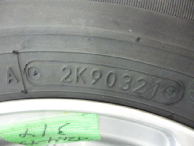 weds(ウェッズ) JOKER(ジョーカー) KING (K-CAR)  + TOYO(トーヨー) V-02e 145R12 6PR