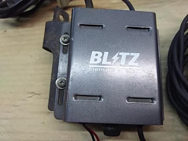BLITZ
i-Burner
SPARK
LIGHTS
Eye burner
Spark light) (Strobe light)