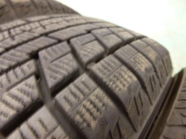 DUNLOP(ダンロップ) VIOLENTO(ヴィオレント) Violento HS (4HOLE)  + YOKOHAMA(ヨコハマ) ice GUARD iG60