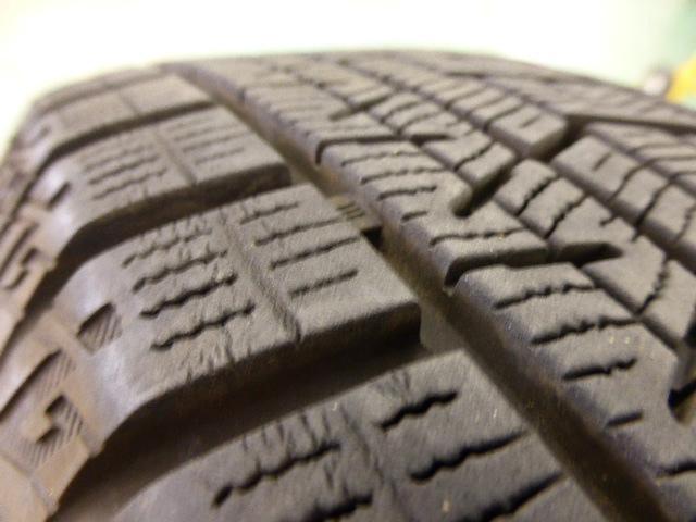 DUNLOP(ダンロップ) VIOLENTO(ヴィオレント) Violento HS (4HOLE)  + YOKOHAMA(ヨコハマ) ice GUARD iG60