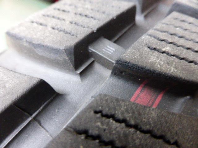 輸入車純正(Pure parts of imported automobile)  BENZ (ベンツ)Mクラス純正  + YOKOHAMA(ヨコハマ) GEOLANDAR i/T-S