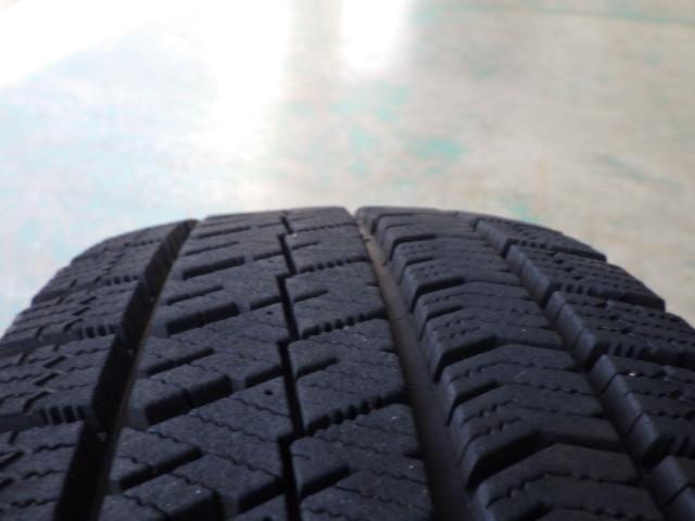 BRIDGESTONE ECO FORME CRS18 + BRIDGESTONE BLIZZAK VRX2