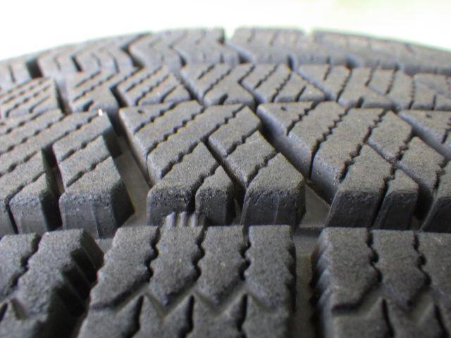 BRIDGESTONE ECO FORME CRS18 + BRIDGESTONE BLIZZAK VRX2