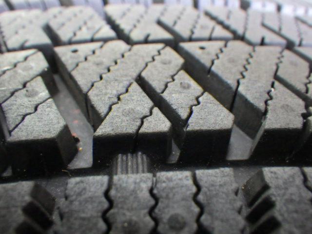 BRIDGESTONE ECO FORME CRS18 + BRIDGESTONE BLIZZAK VRX2