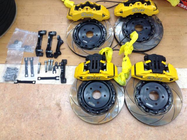 20アルファード Brembo ブレーキキャリパー ローター セット（IDEAL 