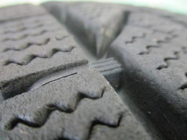 BRIDGESTONE(ブリヂストン)  NR-595   + BRIDGESTONE(ブリヂストン) BLIZZAK VL1