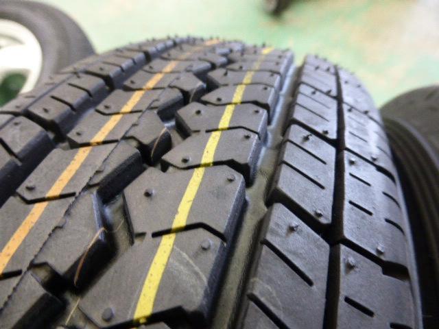 YOKOHAMA(ヨコハマ) STANDARD WHEEL(スタンダードホイールシリーズ) GRASS-HN  + TOYO(トーヨー) V-02e