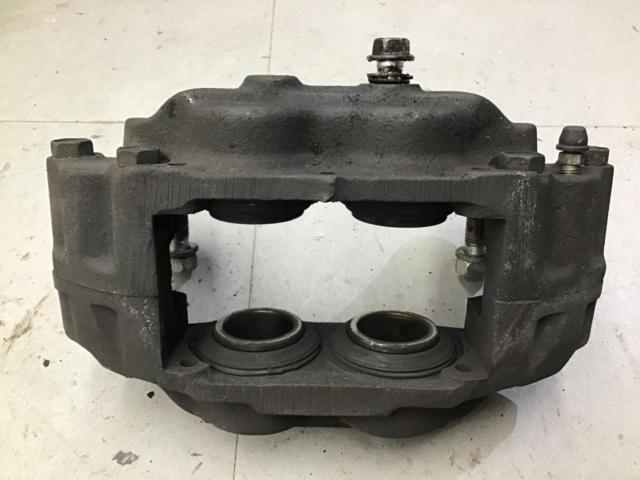 SUBARU GC8 インプレッサWRX STi純正フロント4POTキャリパー ★流用の定番♪BRZやフォレスター/レガシィ流用にも♪★
