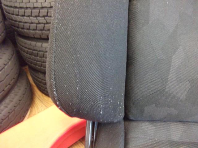 RECARO LX-VS RH側