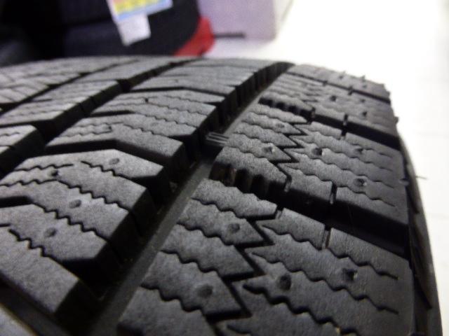 BRIDGESTONE BLIZZAK VRX2