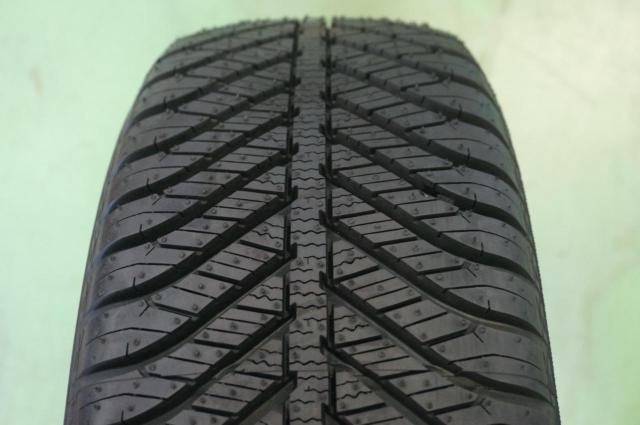 【オールシーズンタイヤ】GOODYEAR VECTOR 4SEASONS HYBRID 195/65R15 4本セット