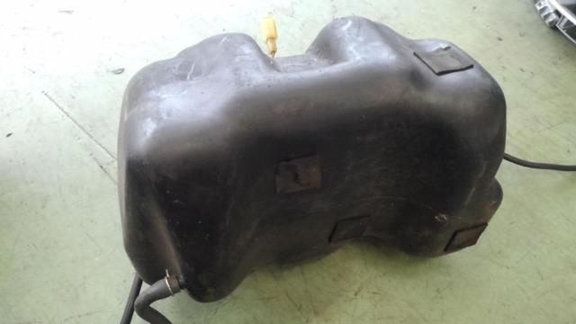 SUZUKI 純正フューエルタンク アドレスV100(CE13A)
