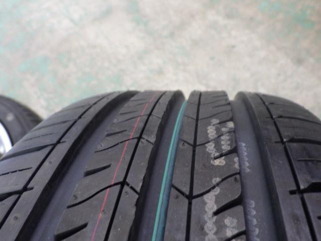 SPORTECHNIC
(スポーツテクニック) SPORT TECHNIC(スポーツテクニック) MONO 5 VISION+UNIGRIP ROAD MILEAGE 4本セット