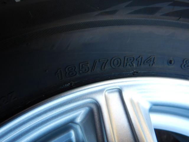 BRIDGESTONE(ブリヂストン) BALMINUM(バルミナ) VR5 (4HOLE)  + BRIDGESTONE(ブリヂストン) BLIZZAK VRX2