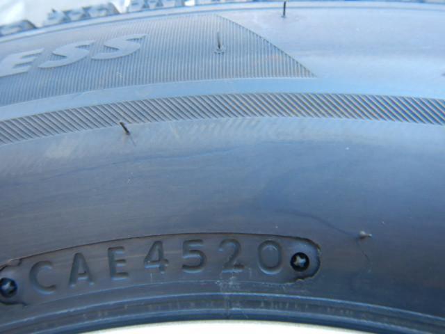 BRIDGESTONE(ブリヂストン) BALMINUM(バルミナ) VR5 (4HOLE)  + BRIDGESTONE(ブリヂストン) BLIZZAK VRX2