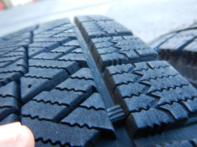 BRIDGESTONE(ブリヂストン) BALMINUM(バルミナ) VR5 (4HOLE)  + BRIDGESTONE(ブリヂストン) BLIZZAK VRX2