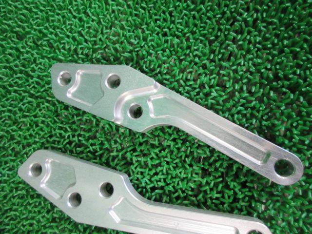 ◆ OHLINS (Orlins)
For upright fork
Brembo caliper support