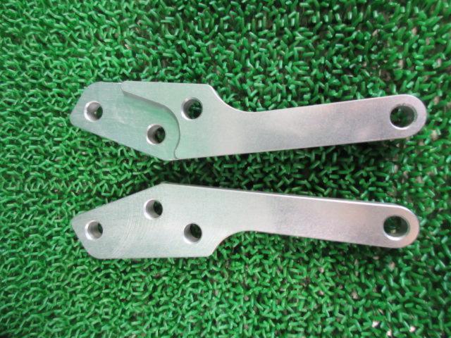 ◆ OHLINS (Orlins)
For upright fork
Brembo caliper support