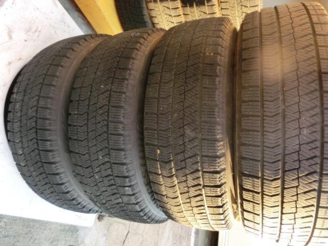 A-TECH(エーテック) SCHNEIDER(シュナイダー) StaG (4HOLE)  + BRIDGESTONE(ブリヂストン) BLIZZAK VRX2