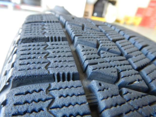 NI2112-9077 BRIDGESTONE BLIZZAK VRX