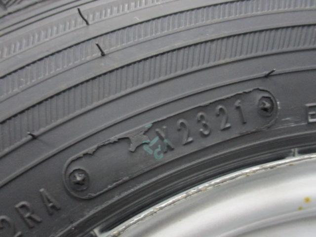 スチールホイール  + GOODYEAR(グッドイヤー) ICE NAVI CAROG