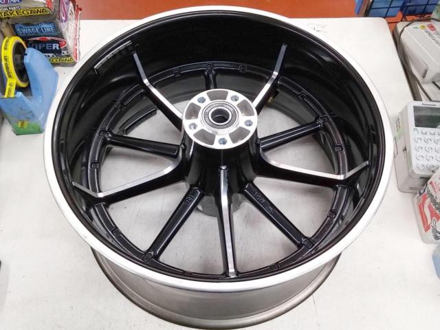 HARLEY‐DAVIDSON(ハーレーダビッドソン) 純正ホイール前後set  