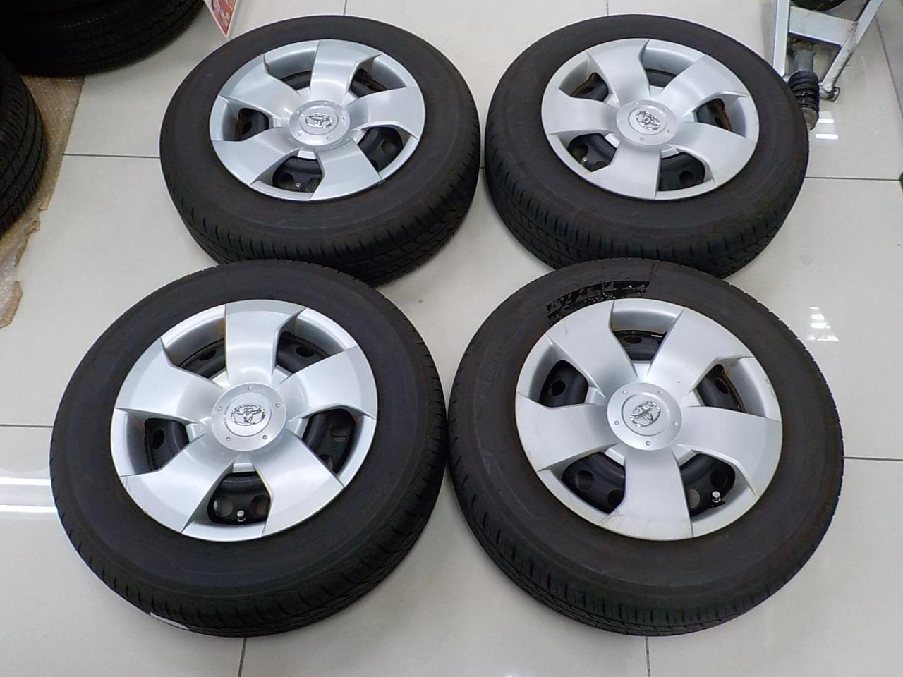 トヨタ シエンタ純正スチールホイール + mobisys500e | やや傷や汚れ 