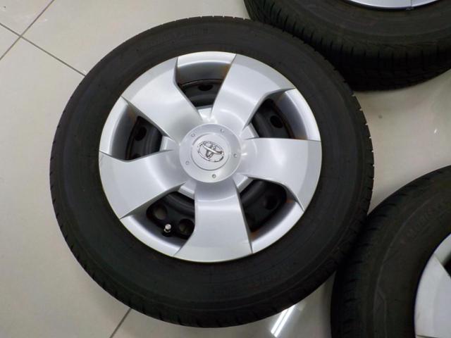 トヨタ シエンタ純正スチールホイール + mobisys500e | やや傷や汚れ 