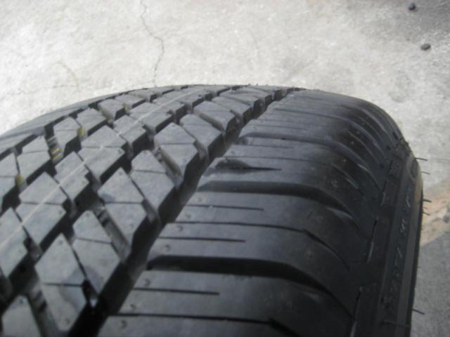トヨタ(TOYOTA) ハイラックス GRスポーツ 純正ホイール + BRIDGESTONE 