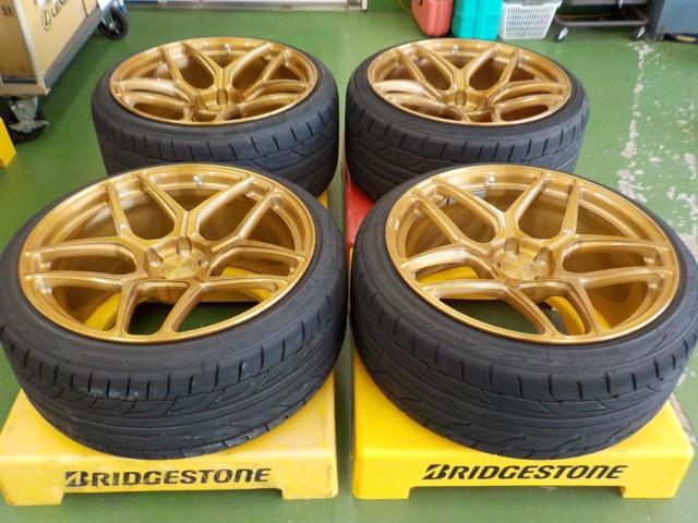 BC FORGED  RZシリーズ RZ053 ブラッシュシャンパンゴールド + NITTO(ニットー) NT555