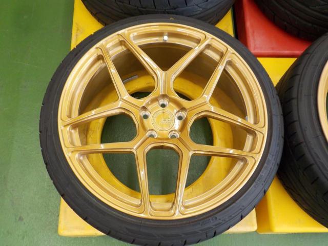 BC FORGED  RZシリーズ RZ053 ブラッシュシャンパンゴールド + NITTO(ニットー) NT555