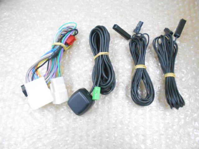 カロッツェリア AVIC-RW710 しろし メインハーネス無し