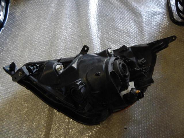 NI2203-7033 HONDA GD2フィット後期純正ヘッドライト 左右セット