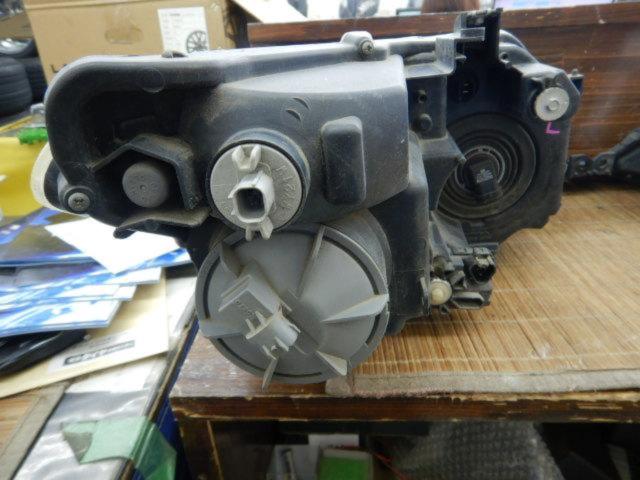 NI2203-7034 HONDA GJ1エアウェイブ純正ヘッドライト 左右セット