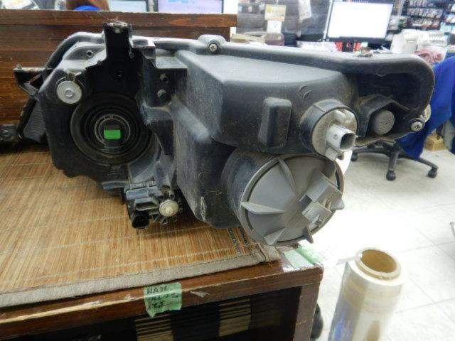 NI2203-7034 HONDA GJ1エアウェイブ純正ヘッドライト 左右セット