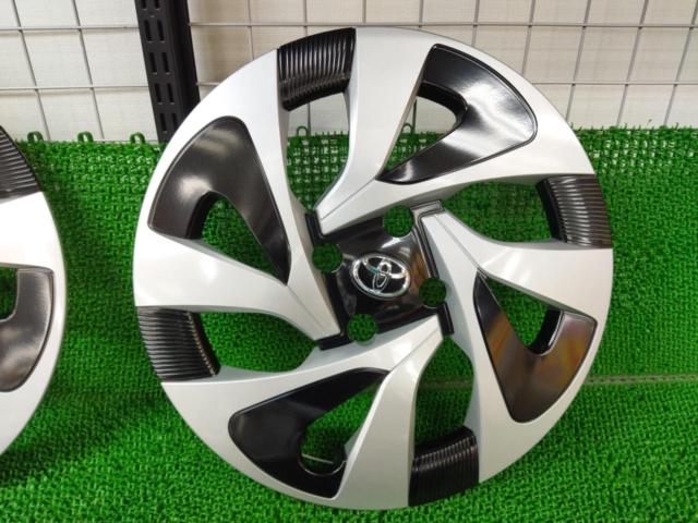トヨタ(TOYOTA) 純正ホイールキャップ 42602-52680 4枚セット アクア 