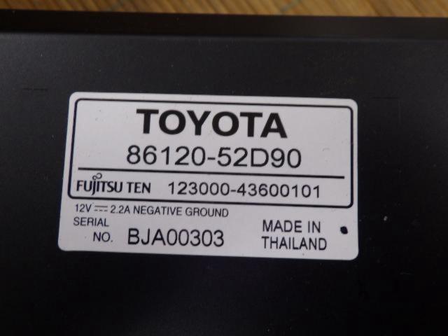 TOYOTA 純正CDチューナー(86120-52D90)  200mmワイド