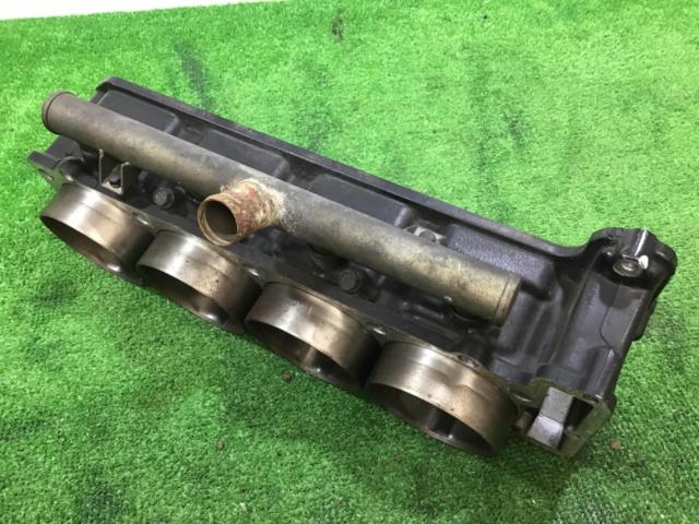 【値下げ!】KAWASAKI(カワサキ) ZZR1100 D型純正シリンダー 1台